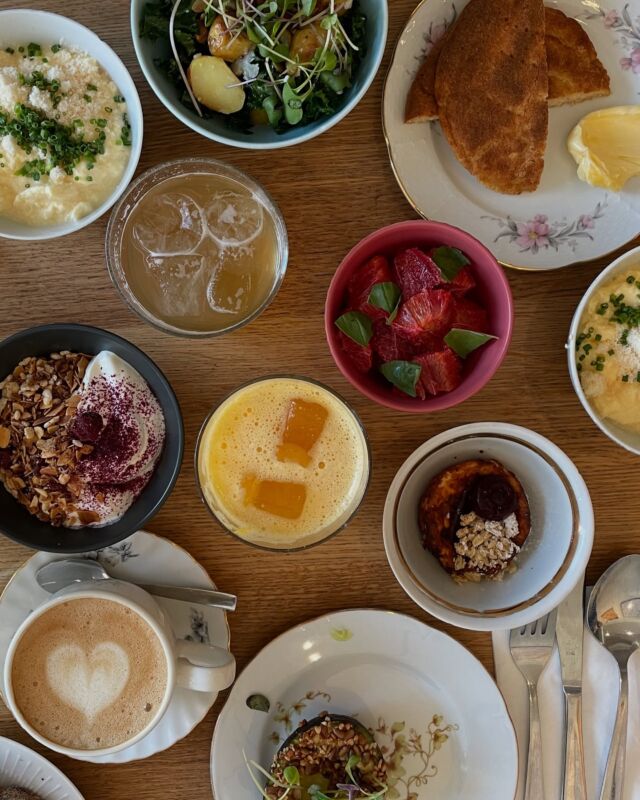 Ihanaa sunnuntaita tyypit ruoka-aiheisten postikorttien saattelemana! 💌💛

🍝🍊🍔🍕🍞🍓🍪🍳🥑